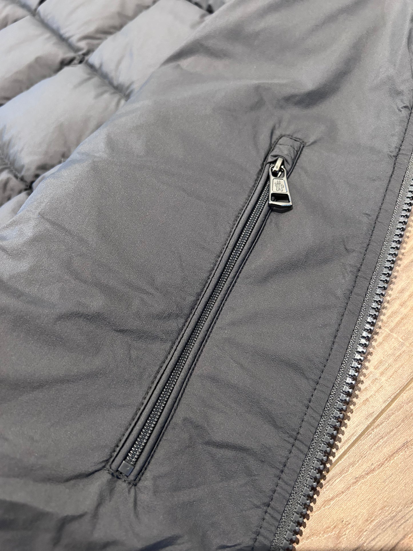 Moncler Estagnour Gilet